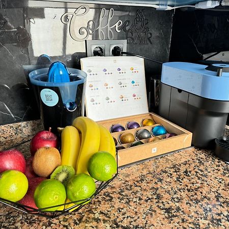 Apartamento Chic In Huelva 4 Habitaciones エクステリア 写真