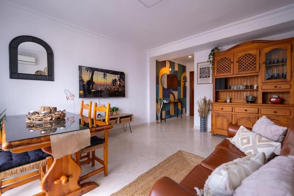 Apartamento Chic In Huelva 4 Habitaciones エクステリア 写真