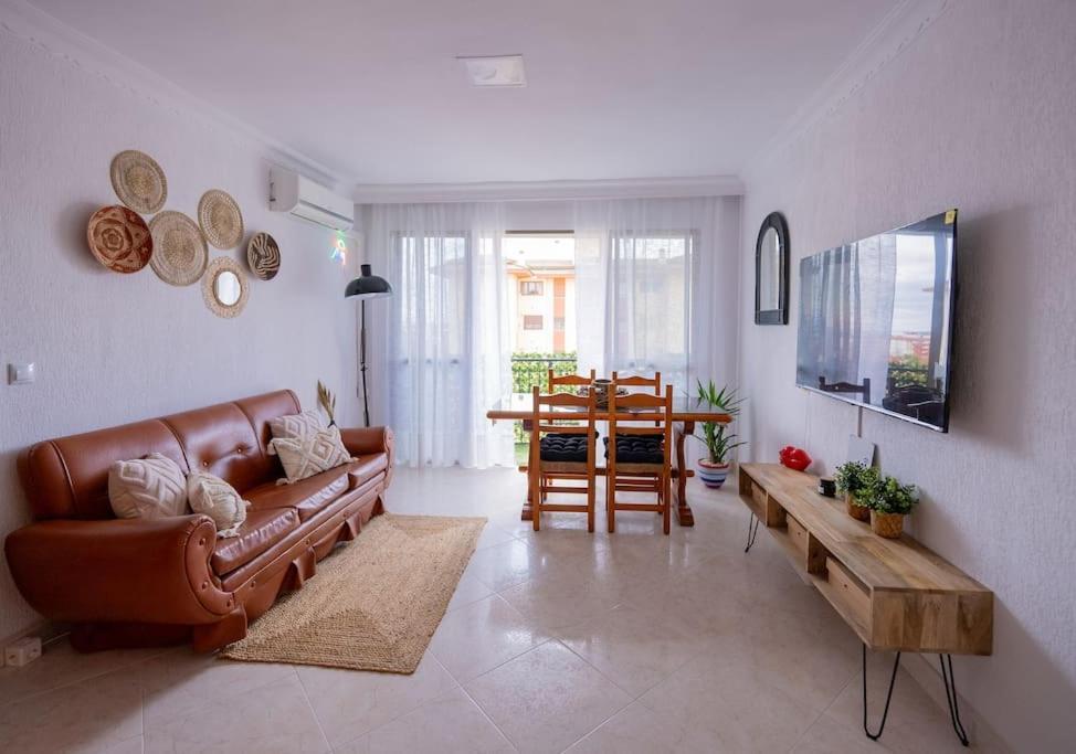 Apartamento Chic In Huelva 4 Habitaciones エクステリア 写真